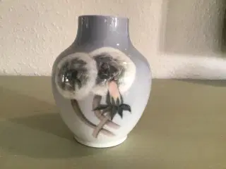 Vase med mælkebøtter