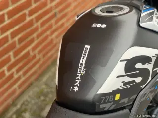 Suzuki GSX-8S Street
