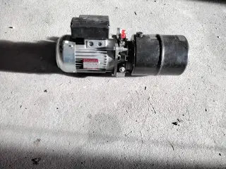 Hydraulikpumpe  med motor 