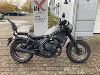 Honda CMX 500 Rebel S