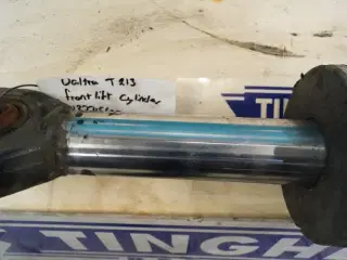 Valtra T213 Frontlift Cylinder V37715600
