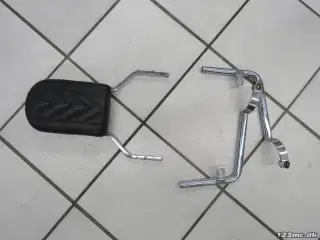 Sissybar/ryglæn Suzuki VS 750