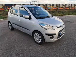 Hyundai i 10