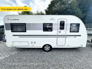 2018 - Adria Adora 502 UL Supreme Edition   Enkeltsenge-Lamel-ALDE-Mover