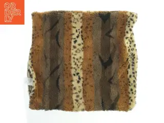 Flerfarvet pudebetræk fra In Home (str. 44x48 cm)