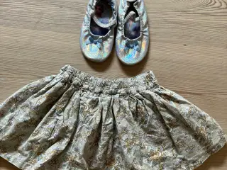 Nederdel fra Noa Noa 110/5 år og Disney sko 