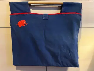 Vintage blå pusletaske m/rød detaljer+elefantmotiv