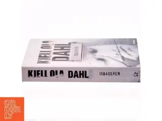 Isbaderen af Kjell Ola Dahl (Bog)