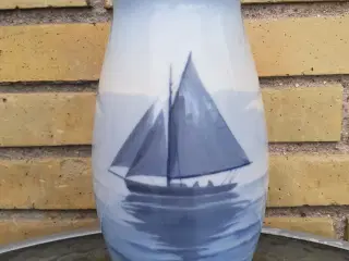 Bing & Grøndahl vase i keramik