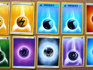 Pokemon - 10 forskellige energy kort (16)
