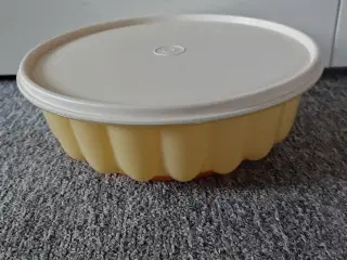 Fromage - is form - Tupperware
