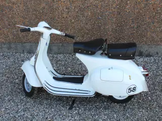 Vespa 150