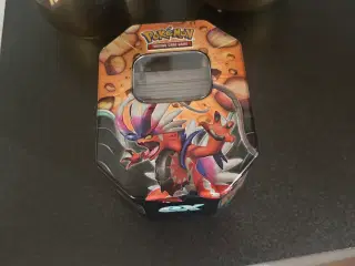 Pokemon kort og æske