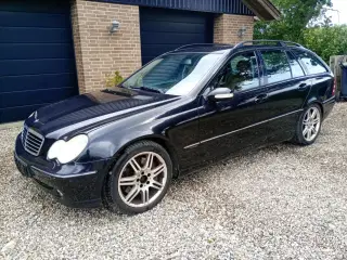 Mercedes C200 1,8 Kompressor Avantgarde stc. aut.