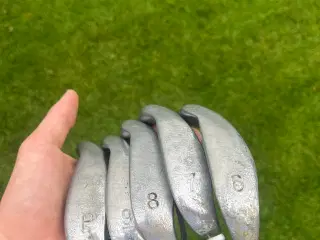 Billig, VOLTAGE golf jern og putter 