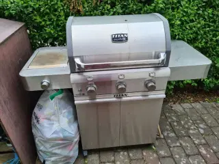 Charboil Titan grill
