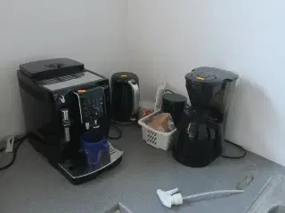 2 stk. kaffemaskiner, elkedel og airfryer ovn