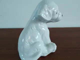 Flot lille porcelænshund