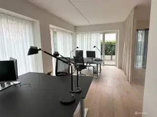 Nyopført kontor til leje på Lindevangs Allé 3A. Frederiksberg