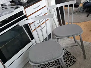 FDB spisebords stole med originale hynder 