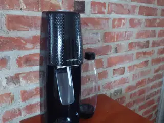 Sodastream med 1/2 L flaske og Co2 flaske 