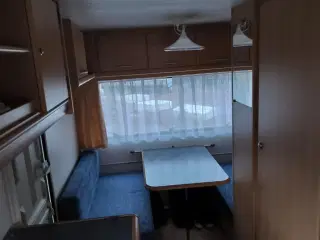 2004 - Adria Altea 430 DD Velholdt campingvogn