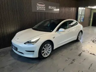 Tesla Model 3  Standard Range+ RWD