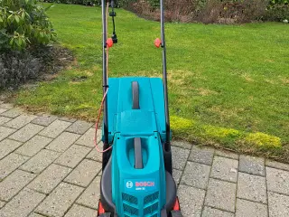 Bosch ARM 32 elektrisk plæneklipper