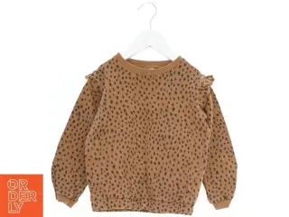 Brun sweater med sorte prikker fra Hust & Claire (str. 110)