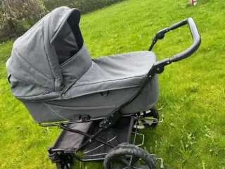 Scandia barnevogn incl. madras, sele og regnslag