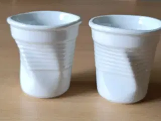 "plastik krus" i keramik 