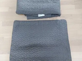 Sengetæppe med pudebetræk, Alina, mørkgrå fra IKEA