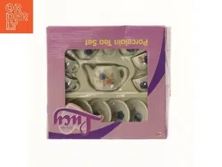 Porcelæns tesæt til børn fra Little Miss Lucy (str. (kasse) 4x20x19,5 cm)