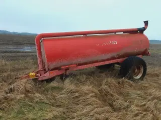 2 Stk. gyllevogne 6000 l, giv et bud