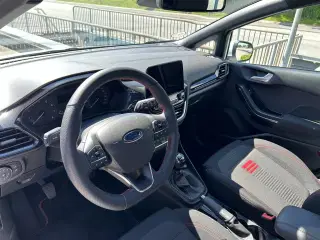 Ford Fiesta 1,0 EcoBoost mHEV ST-Line