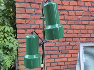 Flot grøn gulvlampe fra retrotiden