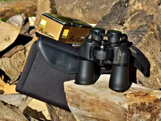 Nikon kikkert 10x50CF med stativ