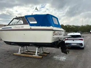 Klassisk motorbåd til salg 