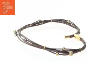 Læderarmbånd med metaldetaljer (str. 37 cm)