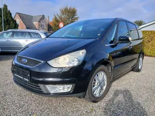 Ford Galaxy 2,0 Ghia 7 Personers