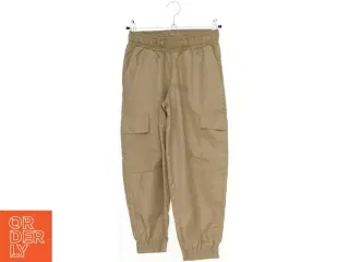 Beige cargo bukser fra Name It (str. 122)