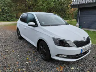 Skoda Fabia Hatchback - 1.2 TSI 110 HK Style