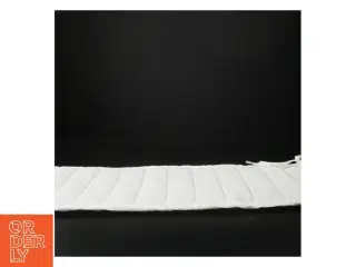 Hvid sengerand (str. 20 x 380 cm)
