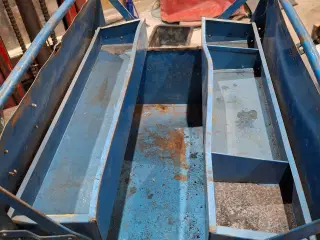 Værktøjskasse med stativ til værktøjsvogn 