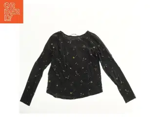 Langærmet bluse med stjerner fra H&M (str. 164)