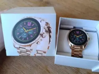 Michael Kors smartwatch 