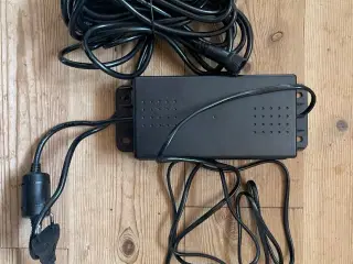 Oplader til Bosch Indego. 800 og 1000.