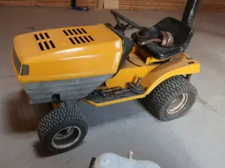 Plænetraktor (motor mangler)