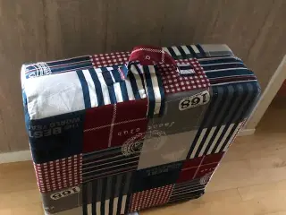 Foldemadras mål 180x60x8 som ny kun brugt få gange