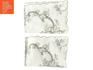 Broderede duge (str. 47 x 31 cm)